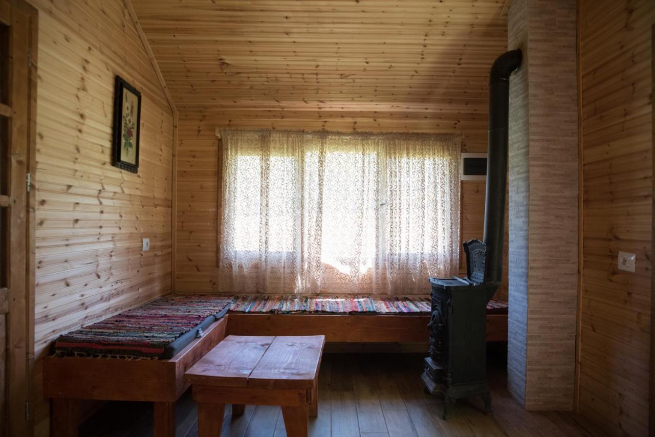 Hotel Farma Sotira Leskovik Esterno foto
