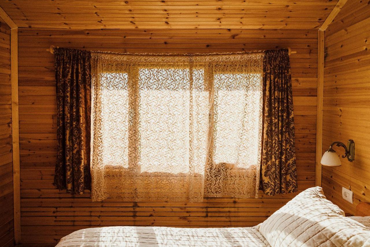 Hotel Farma Sotira Leskovik Esterno foto