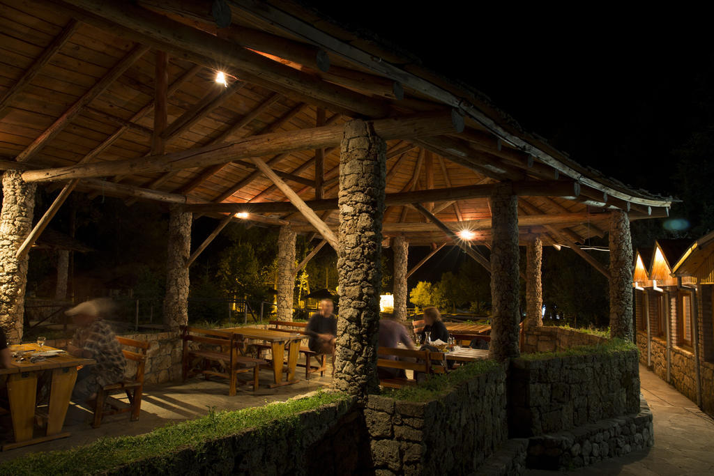 Hotel Farma Sotira Leskovik Esterno foto