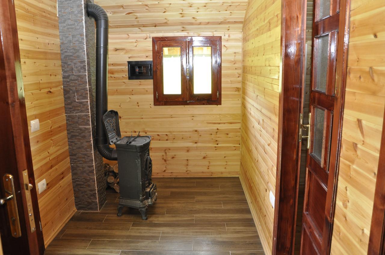 Hotel Farma Sotira Leskovik Esterno foto